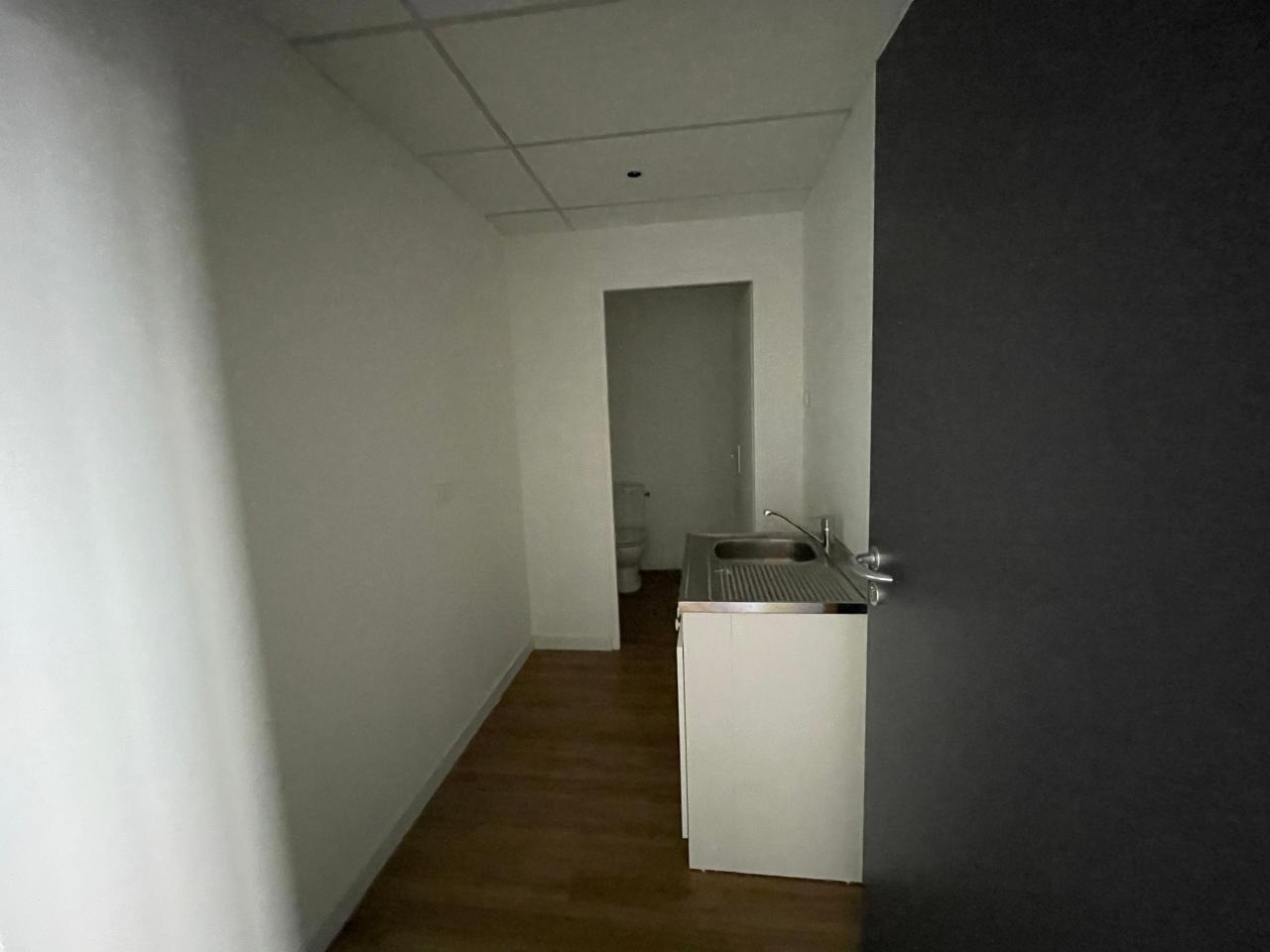Bureau Aix-en-Provence 39m² Location bureau Aix-en-Provence Bouches-du-Rhône OLBUR2529905 13